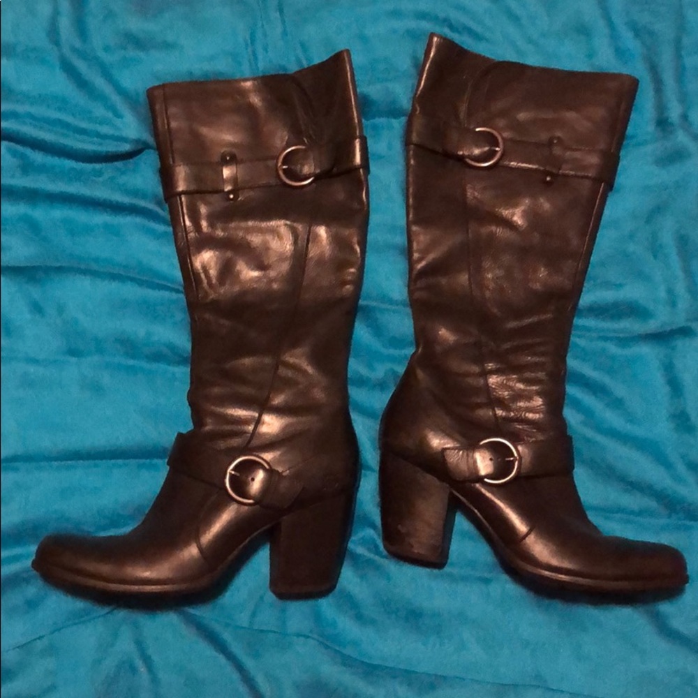 Born Black Leather Boots!